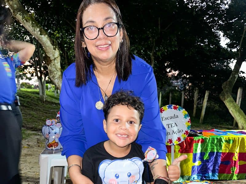 Acolhimento e carinho na ONG STAR — evento TEA em Ação em Escada